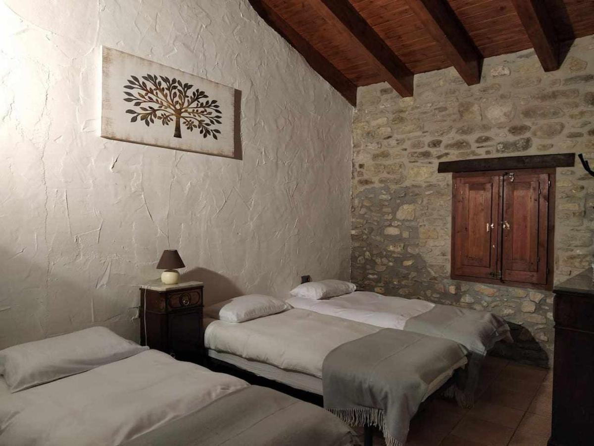Mieres  Mas Planella Casa Rural מראה חיצוני תמונה