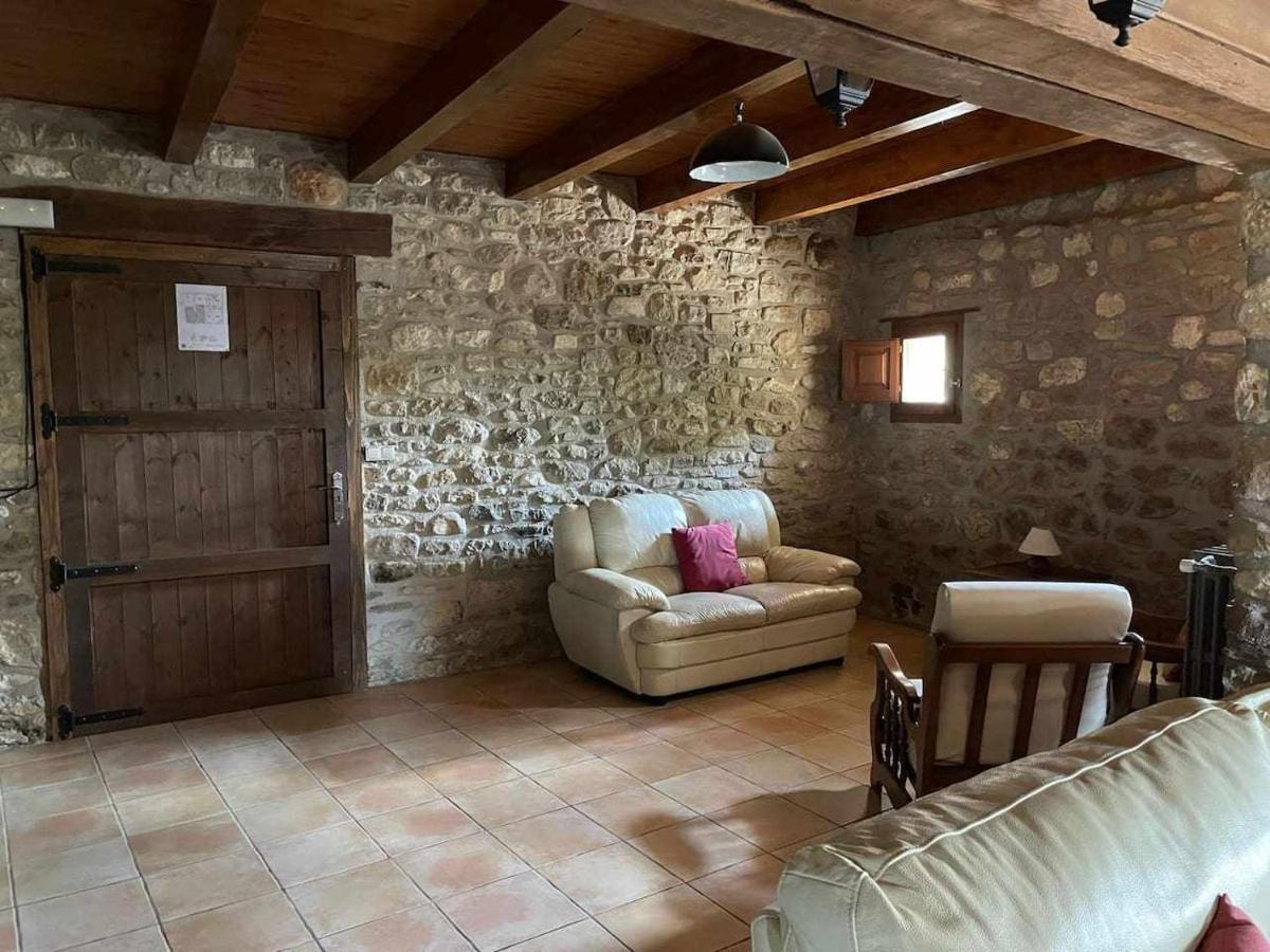 Mieres  Mas Planella Casa Rural מראה חיצוני תמונה